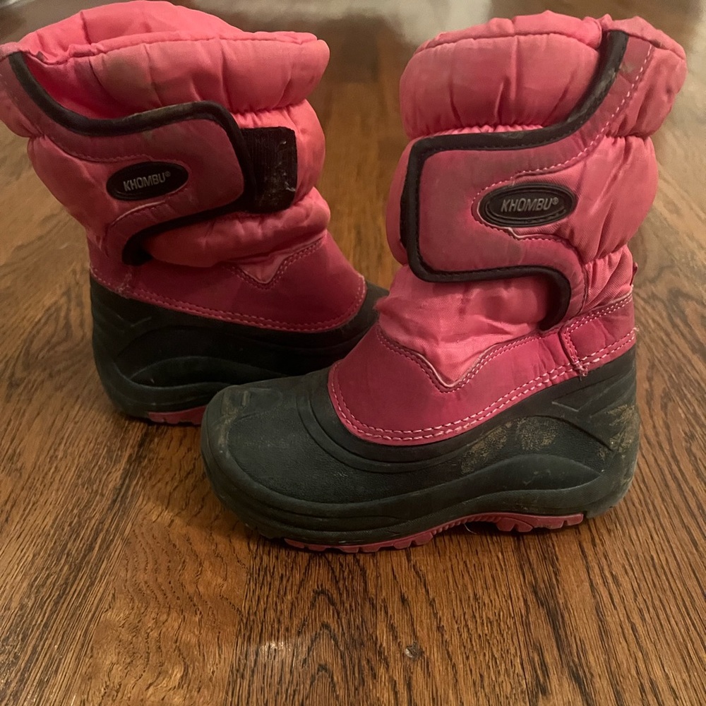 Khombu girls snow boots size 12